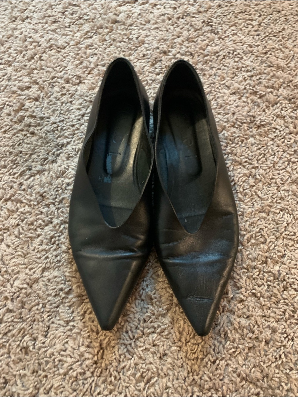 Aeyde Moa point toe flat Black Leather - Picture 2 of 12